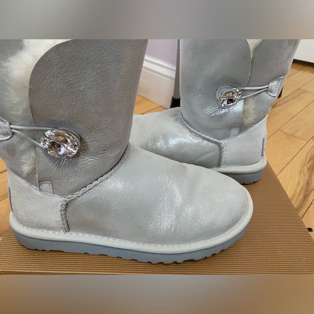 Ugg Bailey I Do boots
